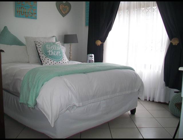 4 BEDROOM APARTMENT FOR SALE IN UVONGO